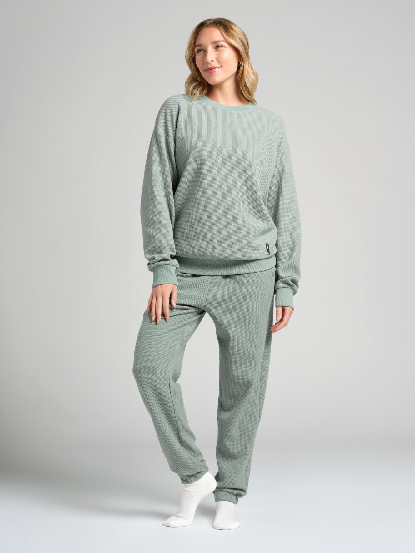 Sage Green / F