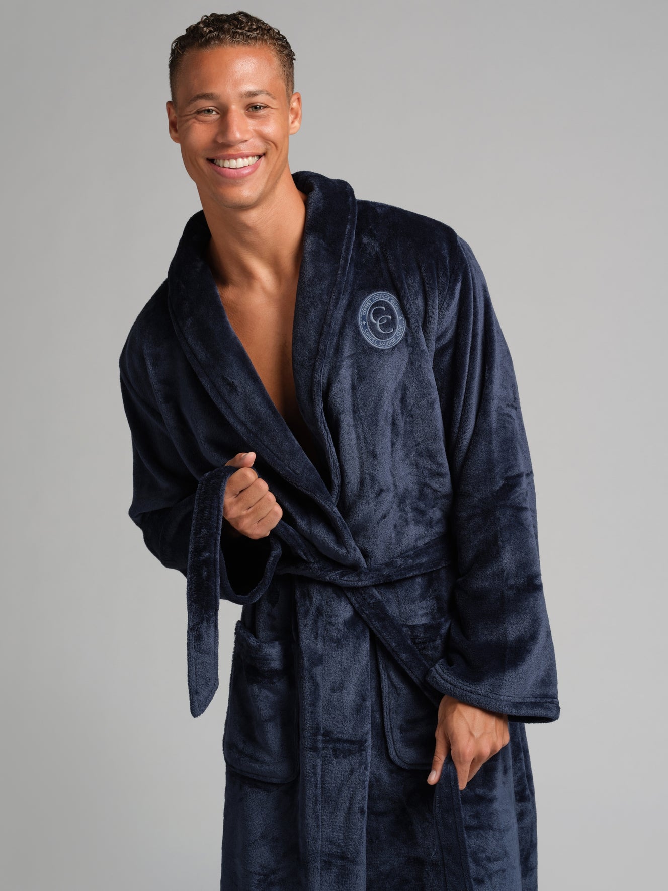 Navy / M