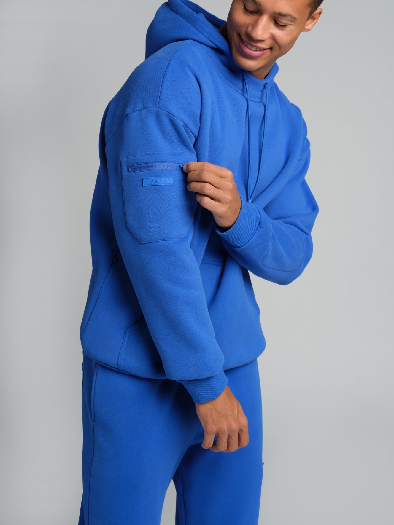 Cobalt Blue / M