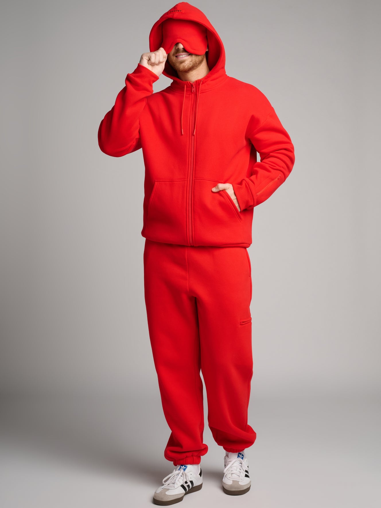 Crimson / M