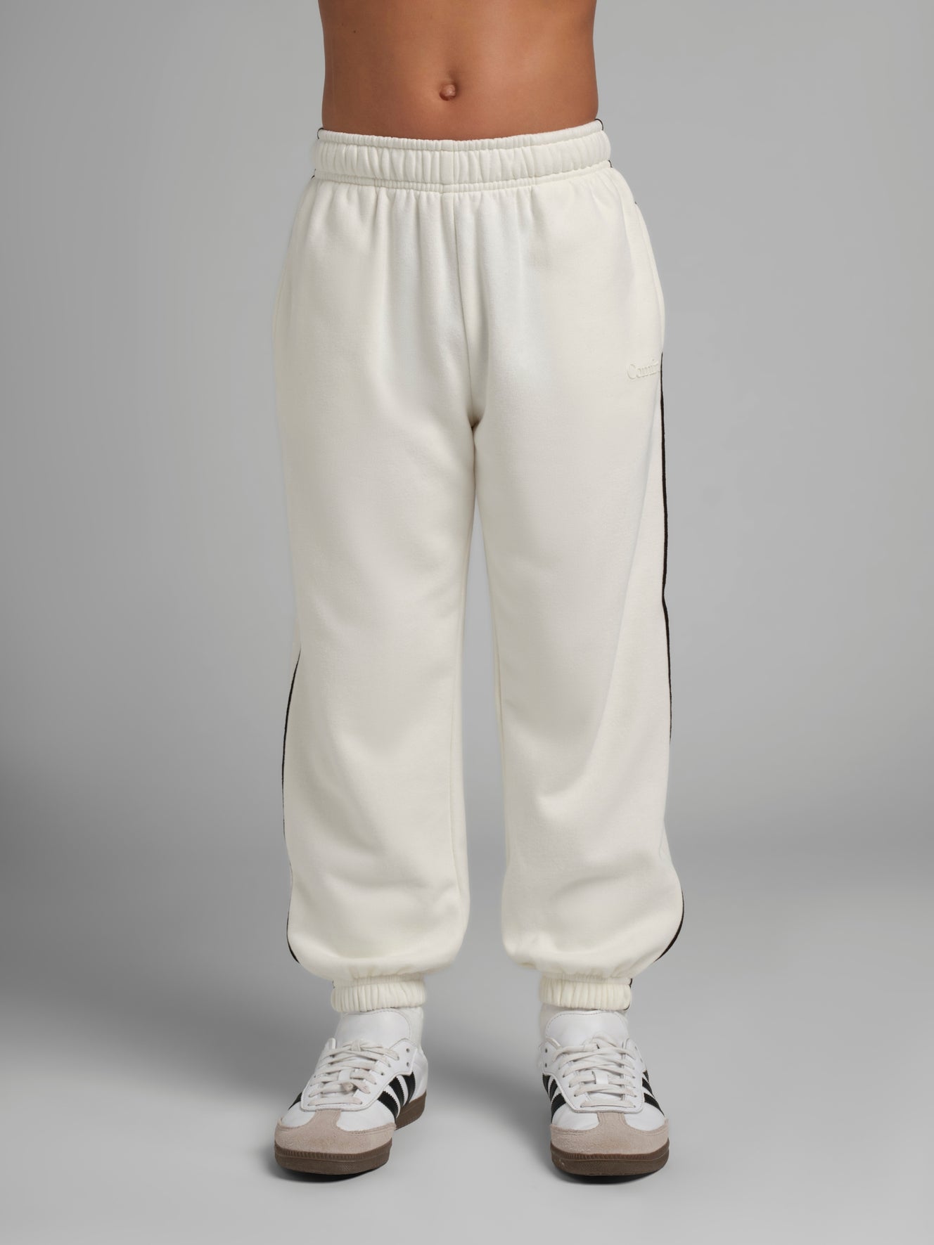 Eagle White / Logan