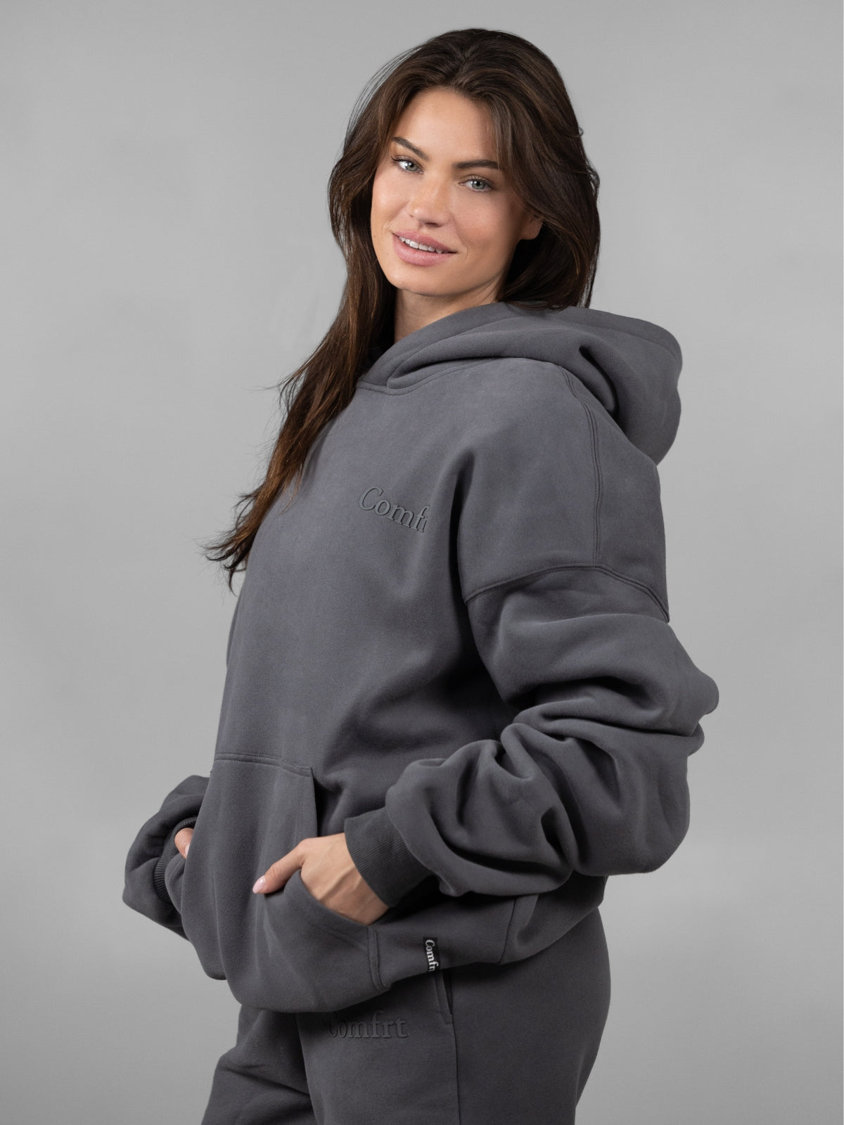 Steel Grey / F / M