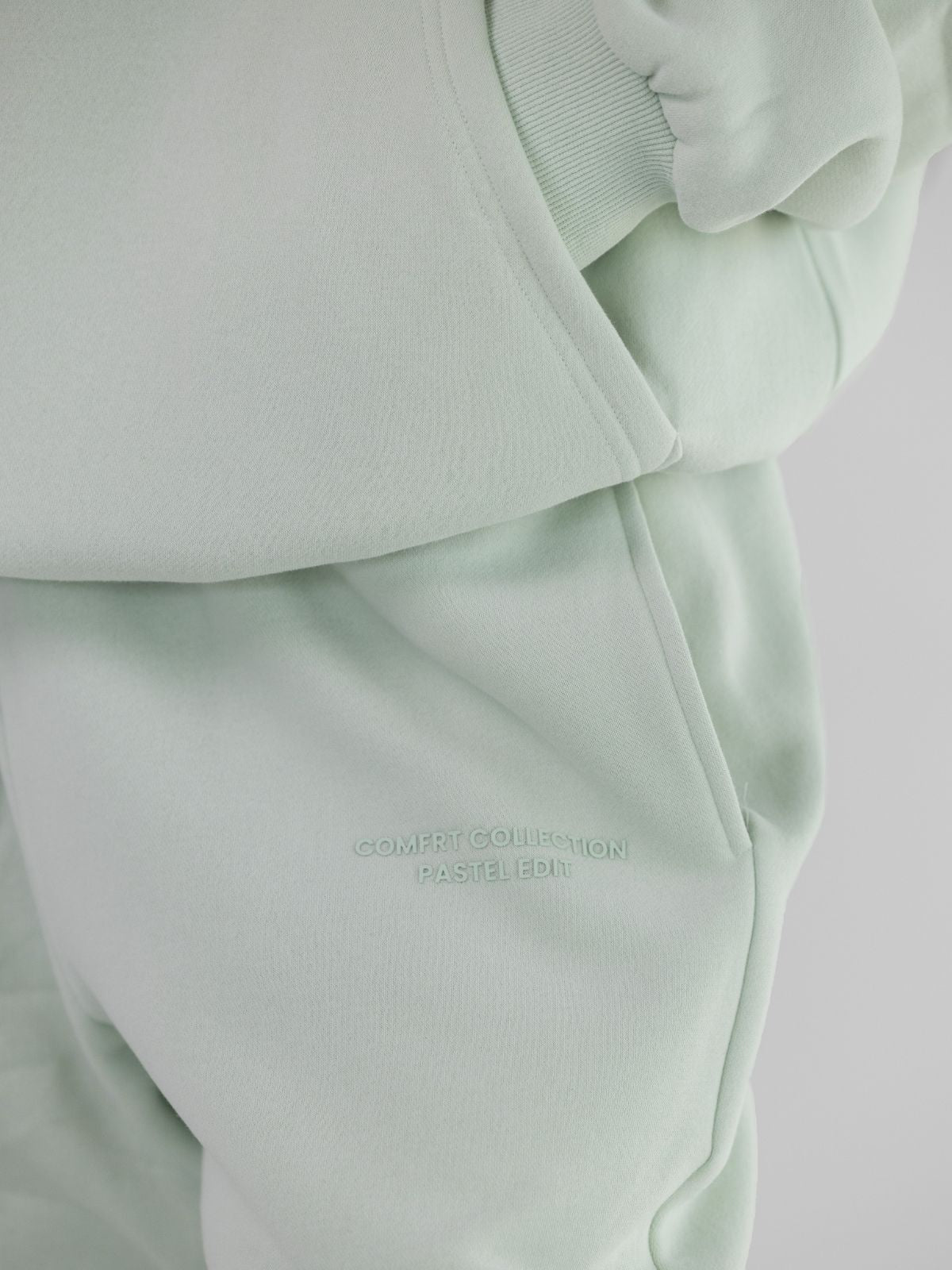 Mint / F